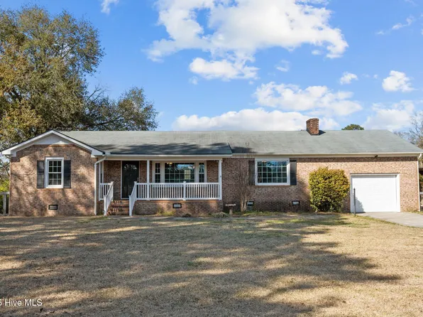 1226 Beulaville Highway, Beulaville, NC 28518