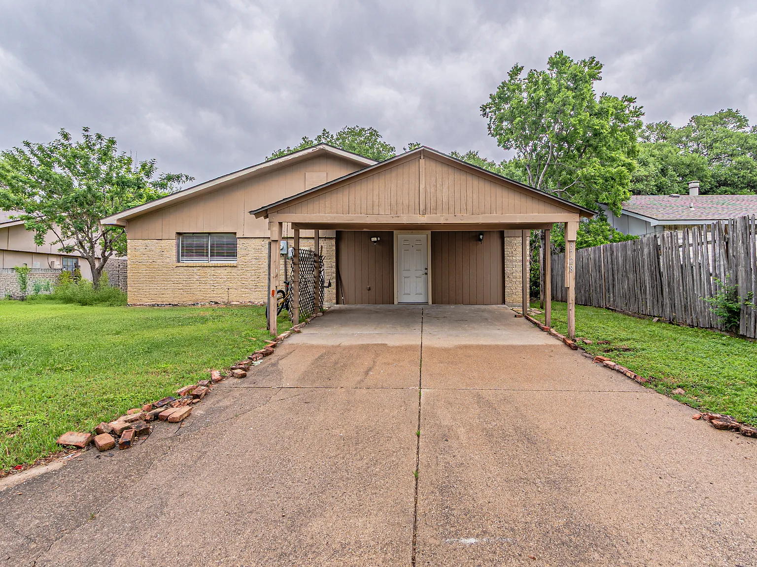 7 bed, 500 sqft, $600 — Photo 3