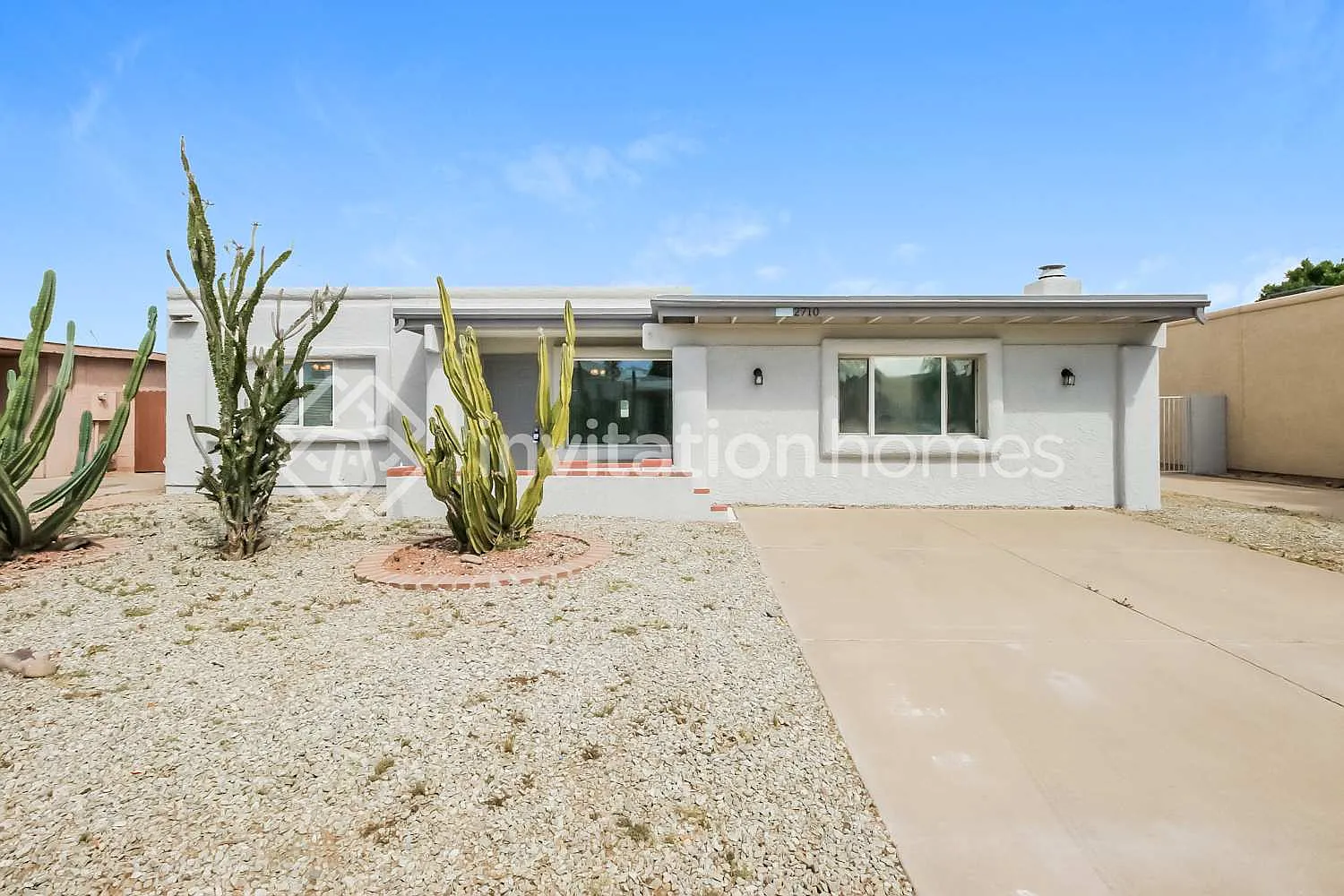 2710 W Minton Dr Tempe, AZ 85282 — Photo 1