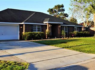 2113 Middleton Dr, Navarre, FL 32566