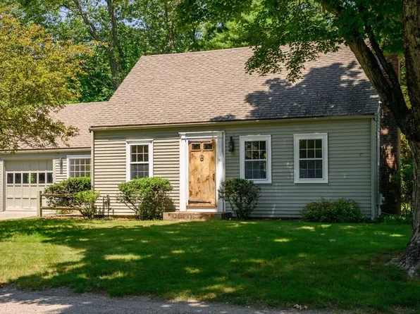 30 Huntley Rd, Hingham, MA 02043