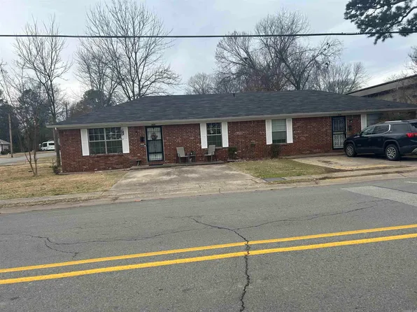 1403 Clifton St, Conway, AR 72034