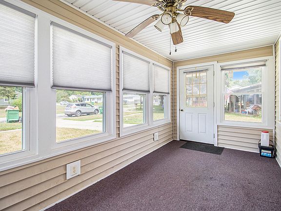 3rd image of 2277 Westfield Dr