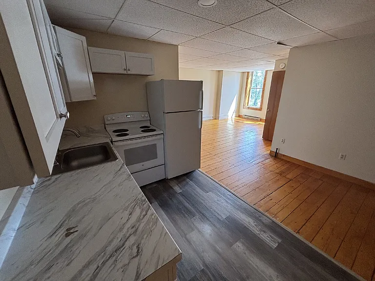 247 Main St #203 — Photo 6