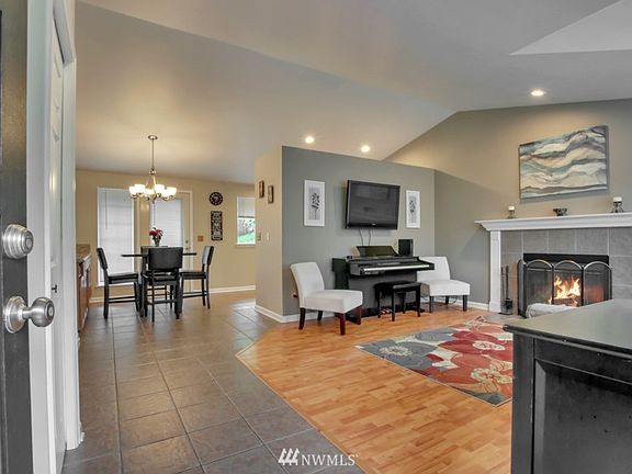 3rd image of 23027 SE 280th Ct