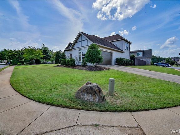 2nd image of 4500 Royale Dr
