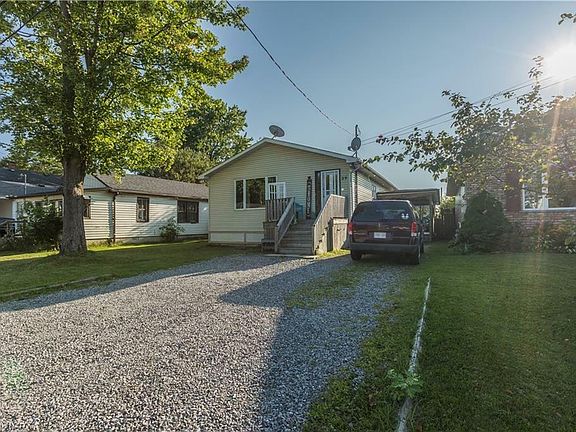 3rd image of 29 Lillian Pl