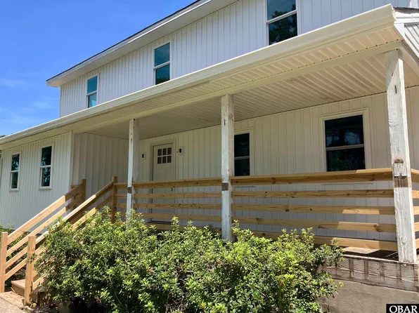 356 Pond Rd, Wanchese, NC 27981