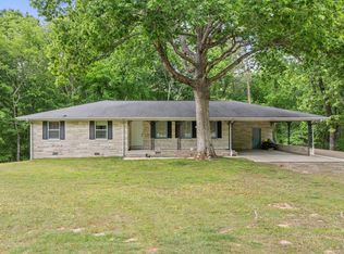 8445 Waterloo Rd, Tuscumbia, AL 35674