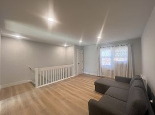 16-00 N Plaza Rd #B, Fair Lawn, NJ 07410