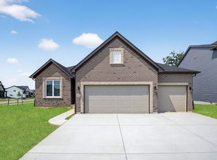 187 Cardow Dr, O'Fallon, MO 63368