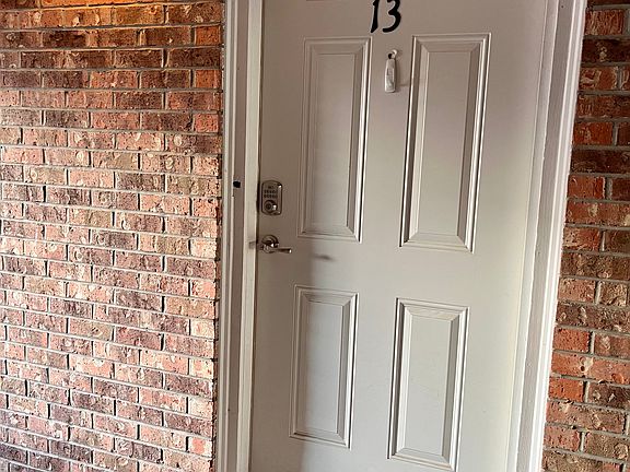 2nd image of 305 Green Briar St #13