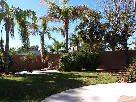 3rd image of 193 W Raven Dr