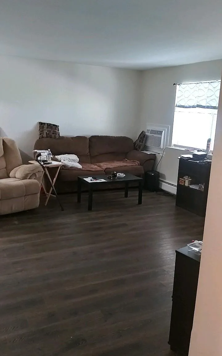 2 bed, 900 sqft, $1,000 — Photo 4