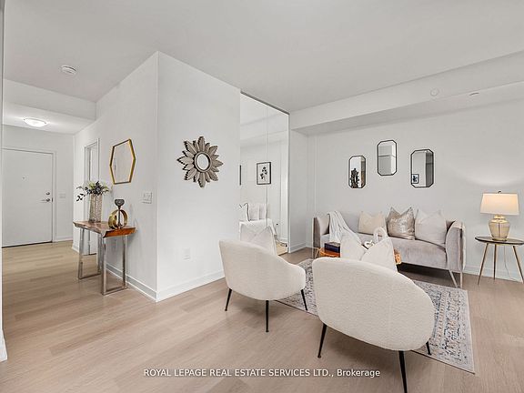 3rd image of 859 The Queensway #608