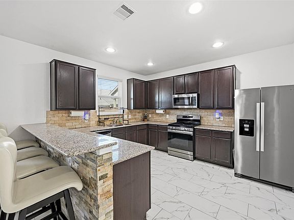 4th image of 3107 Dappled Vale Trl