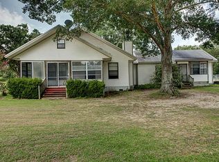 8200 Horak Rd, Brenham, TX 77833