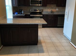2527 Doverhill Ct, Woodbridge, VA 22192