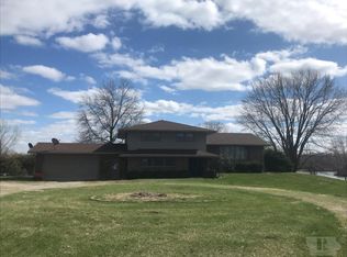 2274 Marigold Blvd, Fairfield, IA 52556