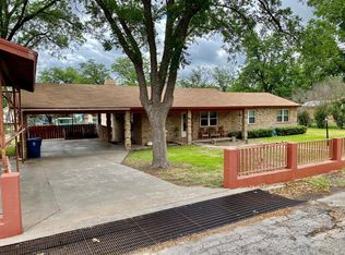 503 Oak St, Ozona, TX 76943