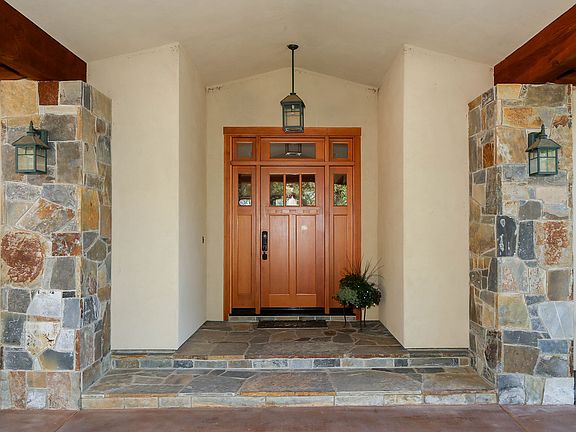 5th image of 13640 Wildwood Heights Dr.