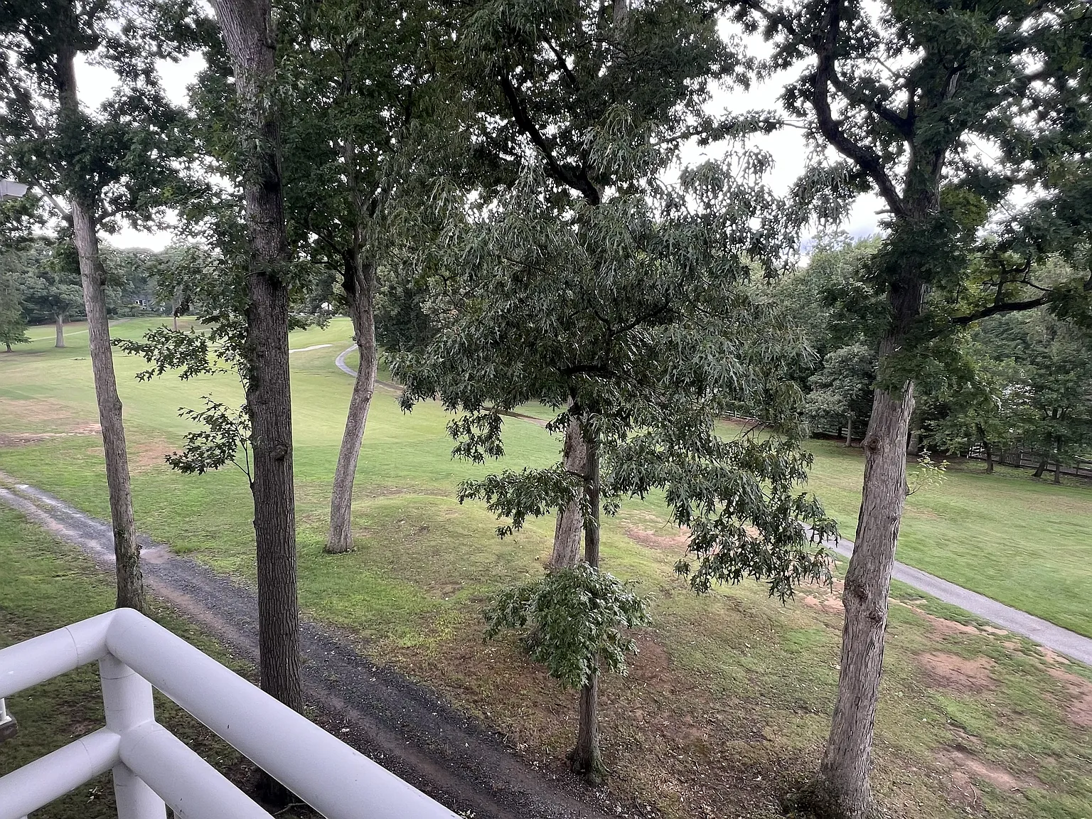640 Oakland Hills Dr — Photo 2