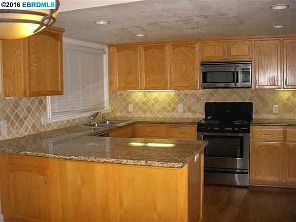 4th image of 244 Marble Dr
