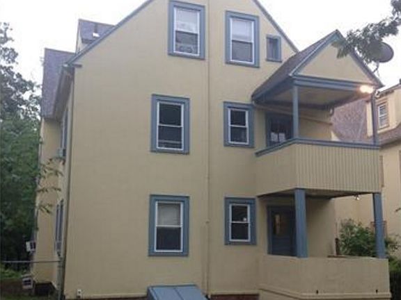 2nd image of 407 Fountain St