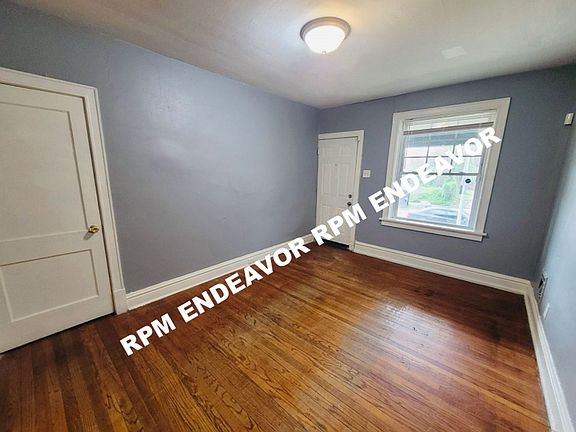 4th image of 4815 Anderson Ave