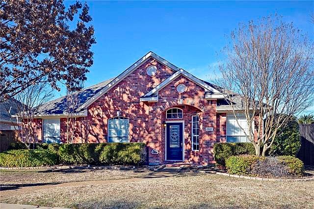 1st image of 2921 Jacobson Dr