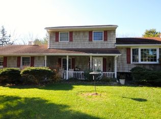 53 Deer Hill Rd, Lebanon, NJ 08833