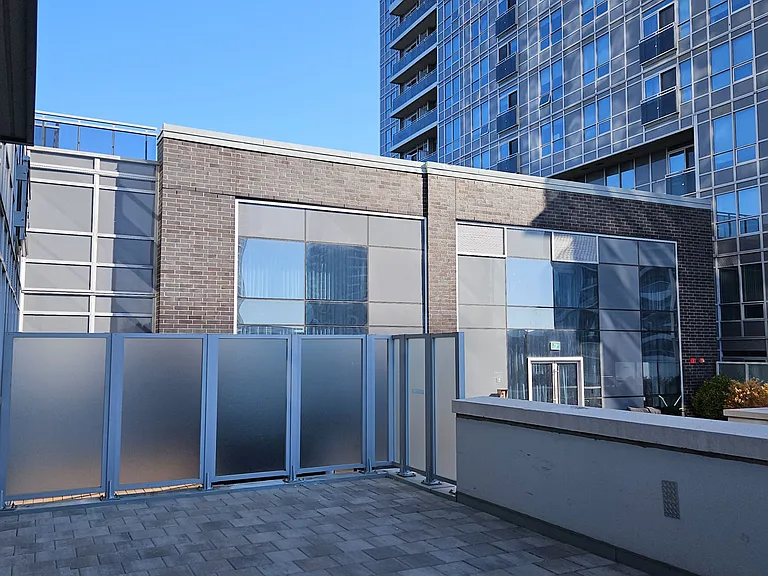 275 Village Green Sq #316 — Photo 24
