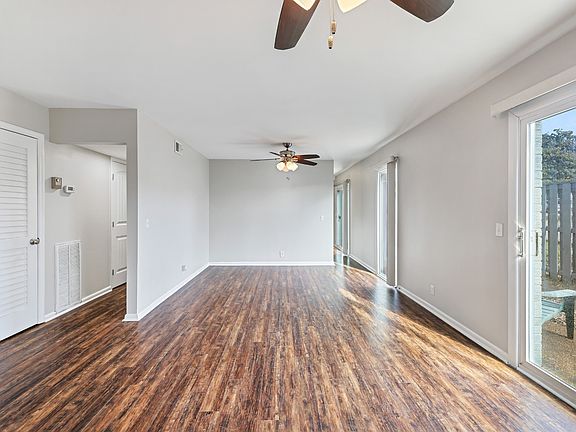 5th image of 1900 Richard Jones Rd APT V10