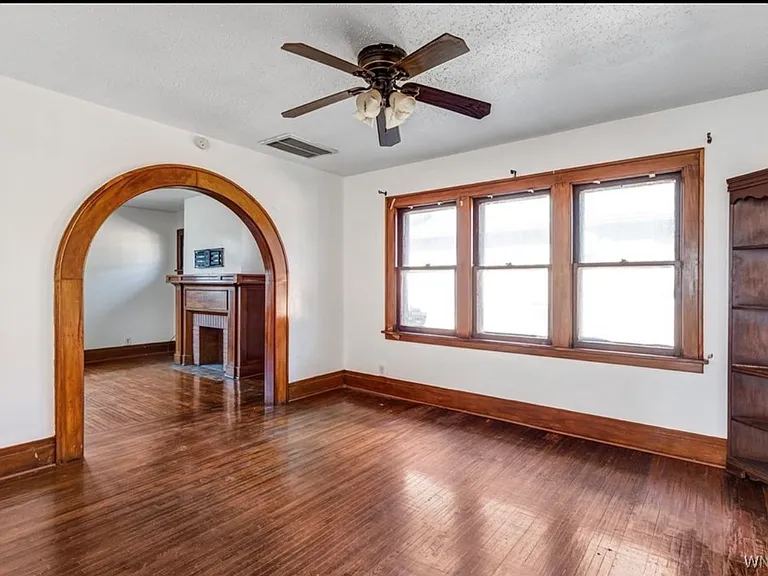 71 E Morris Ave #2A — Photo 3