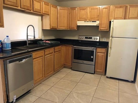 5th image of 7541 Golden Glenn Dr #1