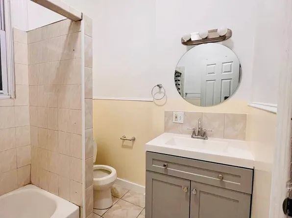 (undisclosed Address), Jersey City, NJ 07305