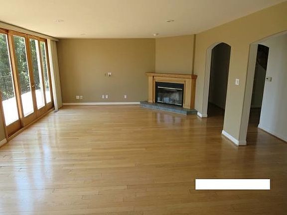 4th image of 5070 Marmol Dr