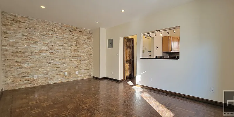 Rented by Highline Residential | media 2