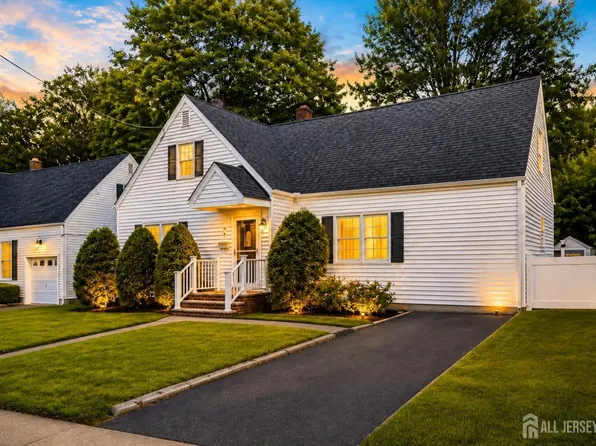 23 Mayfield Pl, Metuchen, NJ 08840