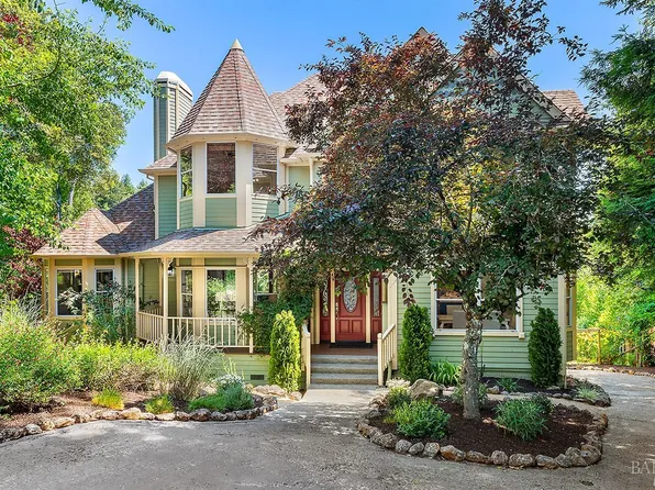 1367 Tilton Road, Sebastopol, CA 95472