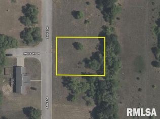 318 Eagle Dr, Meredosia, IL 62665