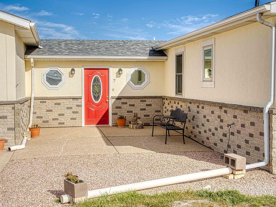 1st image of 7 Sagebrush Rd