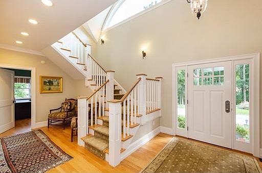 3rd image of 2 Lancey Ct