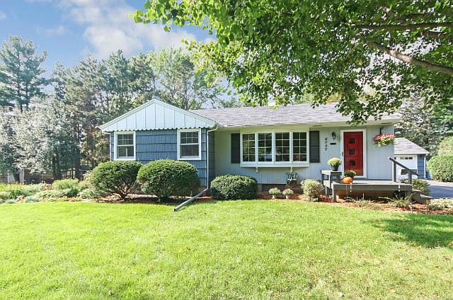 1st image of 2737 Aglen Ave