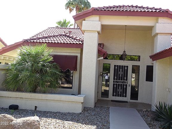 3rd image of 20015 N Alta Loma Dr