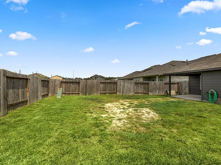 5451 Tuscany Hills Ln — Photo 41