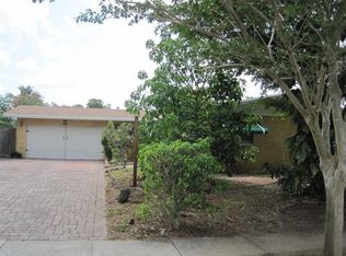 400 NW 49th Ave, Plantation, FL 33317