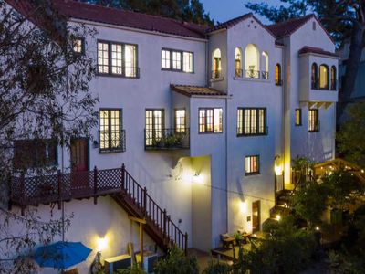 2831 Hollyridge Dr, Los Angeles, CA, 90068