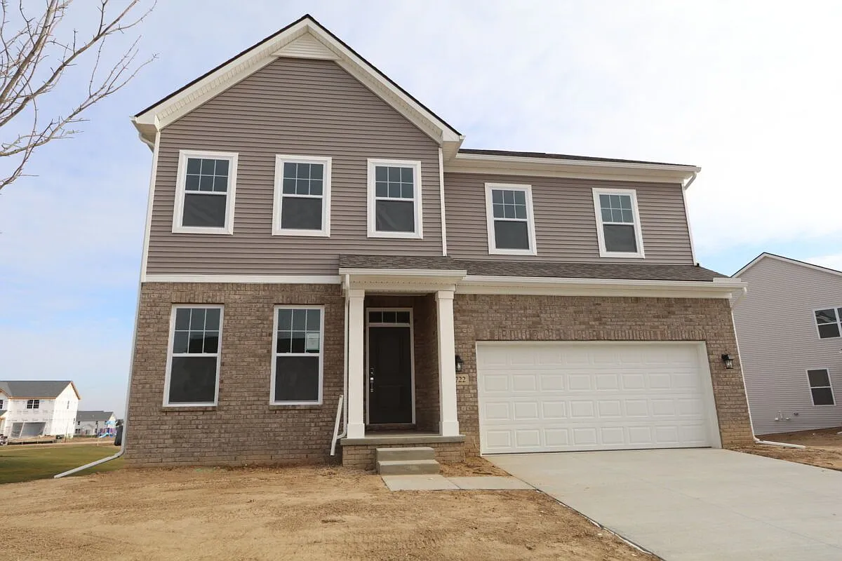 2722 Maize Loop photo 1