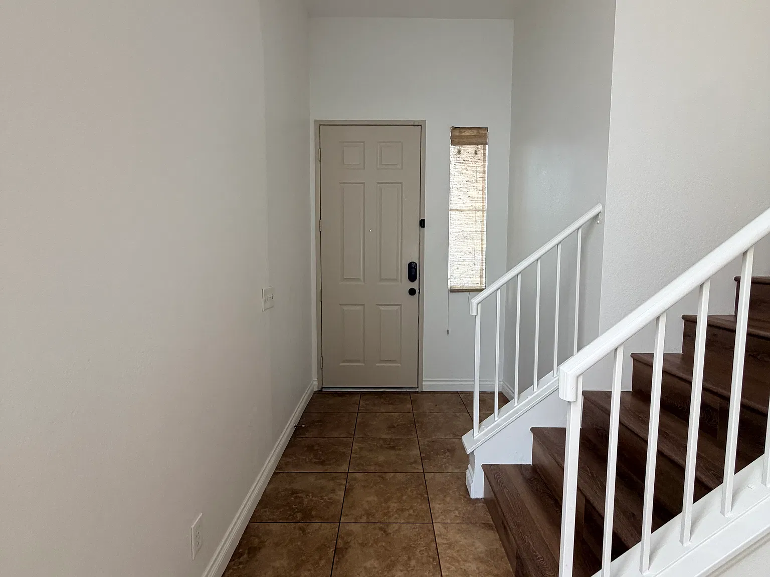 3 bed, 1878 sqft, $3,250 — Photo 3